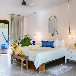 https://sanara-tulum.quintano-roohotels.com