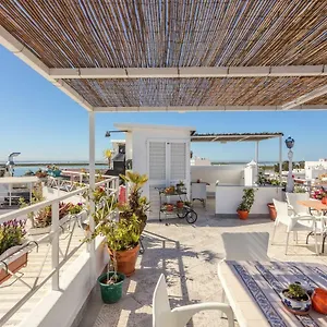 https://al-alojamento-local-pension-bicuar.hotelaalgarve.com