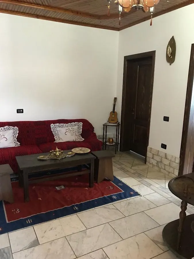 Guest House Iljesa Berat 0*,