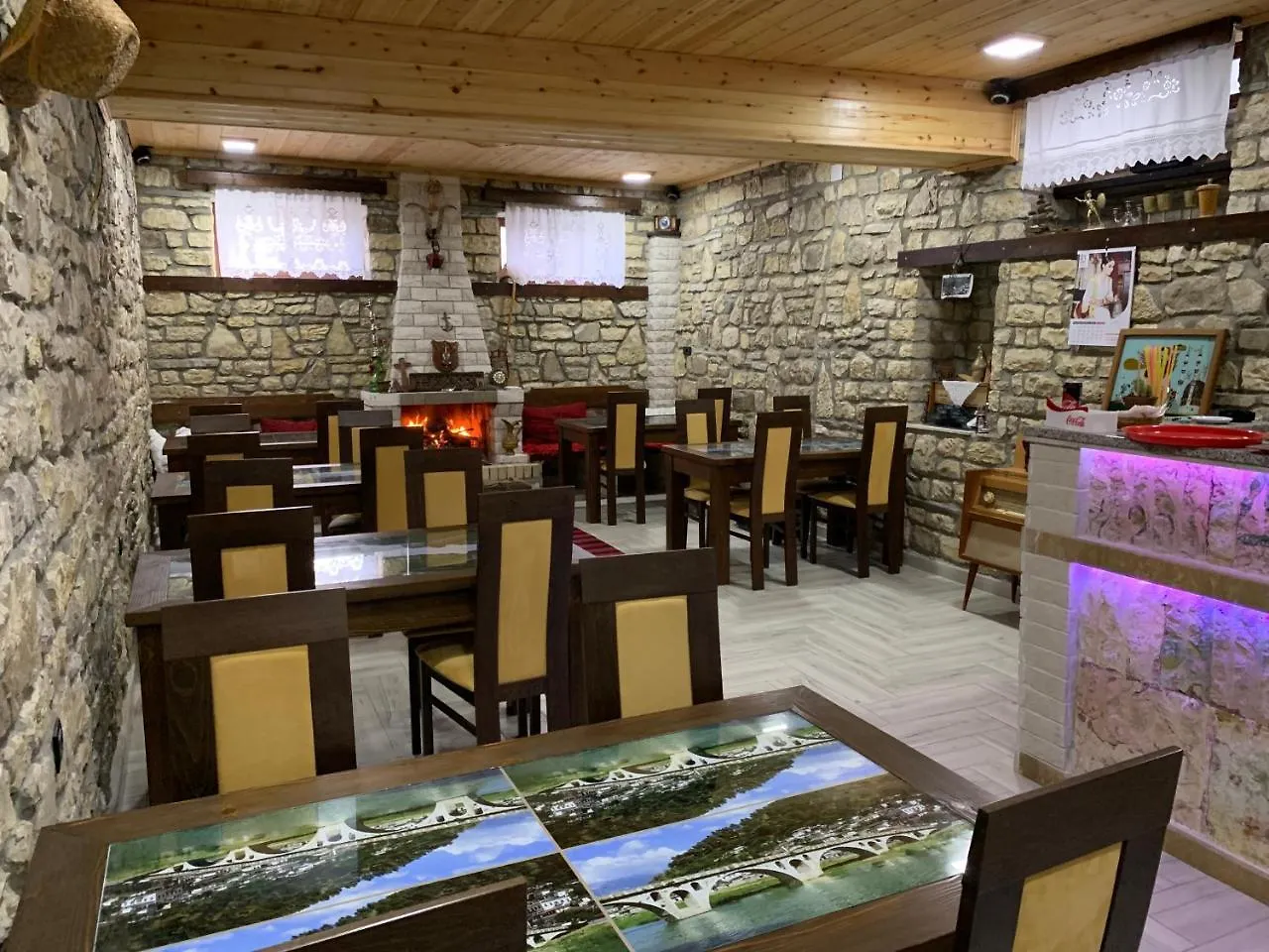 Guest House Iljesa Berat Albania